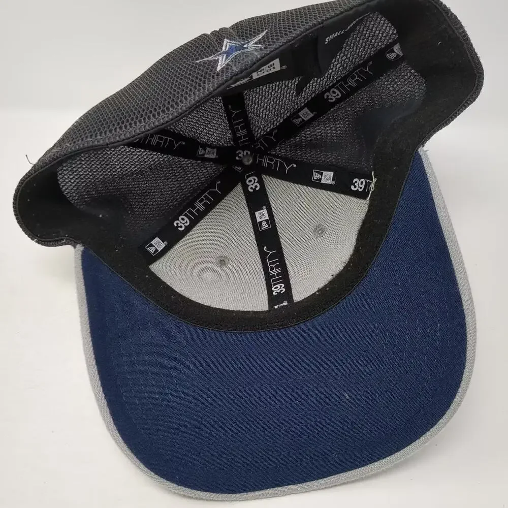 Dallas Cowboys NFL New Era 39THIRTY Gray Black Mesh Back Stretch Fit Hat Size M